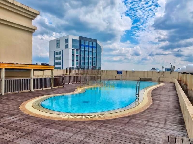 Riverbank Suites - 5