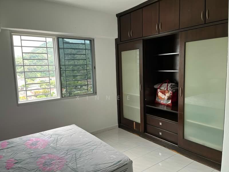 Taman Pekaka Apartment - 4
