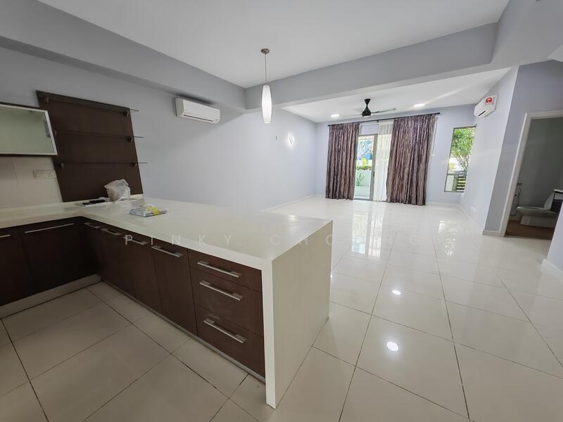 Zenia Garden Condo - 3