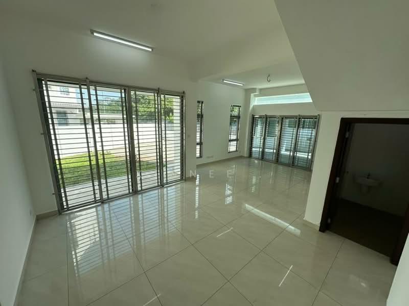 Sungai Ara Triple Storey Terrace Corner Unit - 5