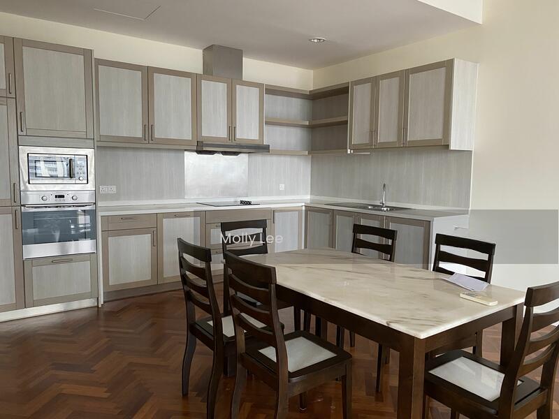 Quayside Seafront Resort Condominiums - 2