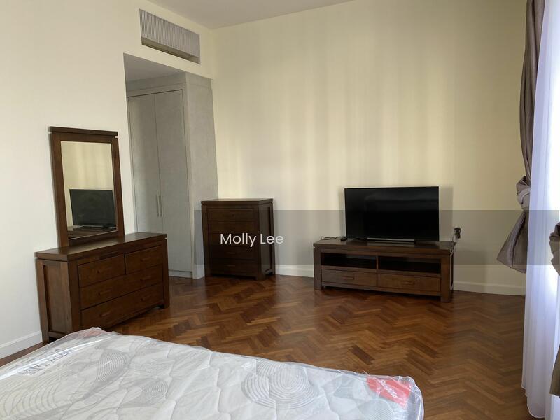 Quayside Seafront Resort Condominiums - 3