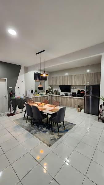 Residensi Adelia - 2