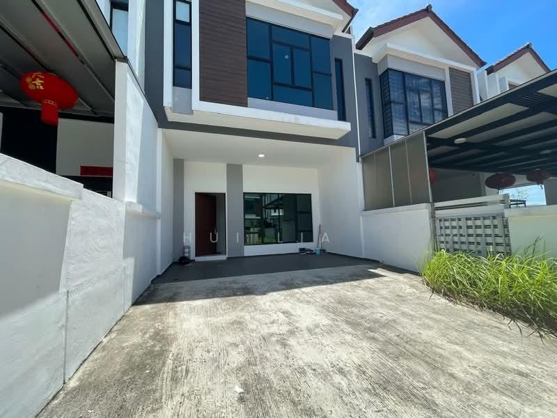 26th Avenue, Bukit Indah - 2