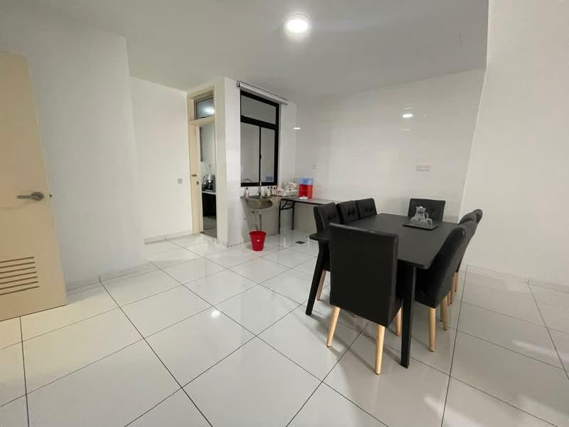 26th Avenue, Bukit Indah - 4