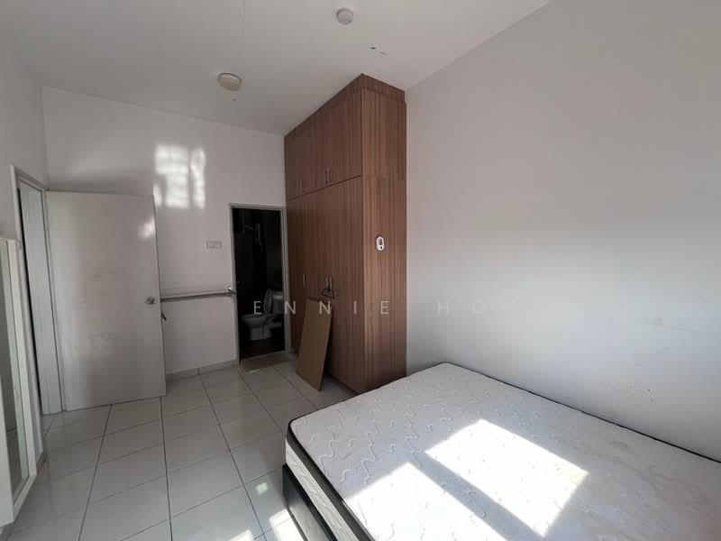 Residensi Adelia - 2