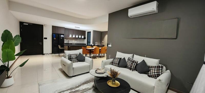 Jesselton Twin Towers - 2