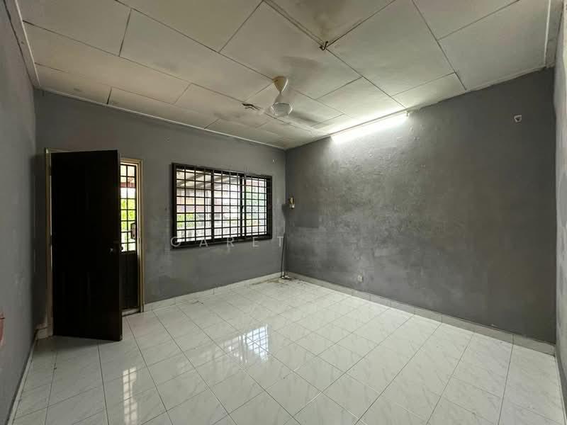 Taman Desa Tebrau Double Storey - 2