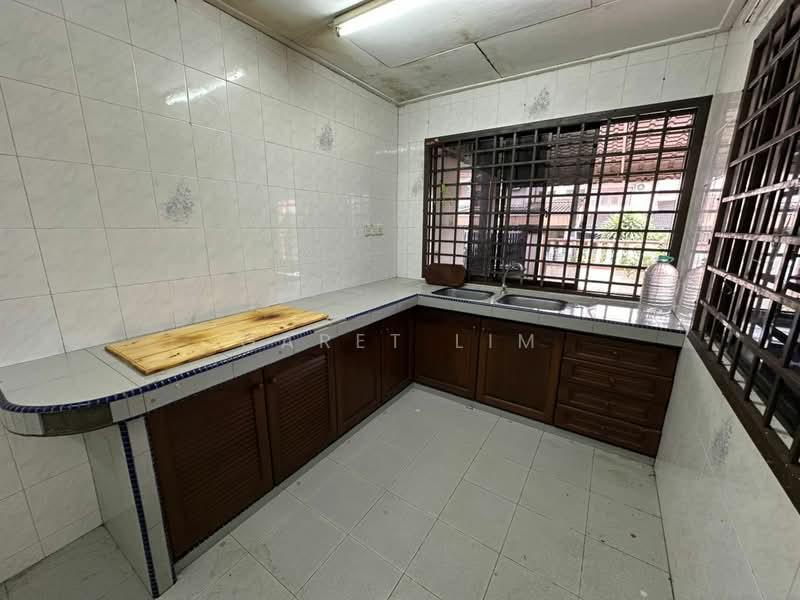 Taman Desa Tebrau Double Storey - 4