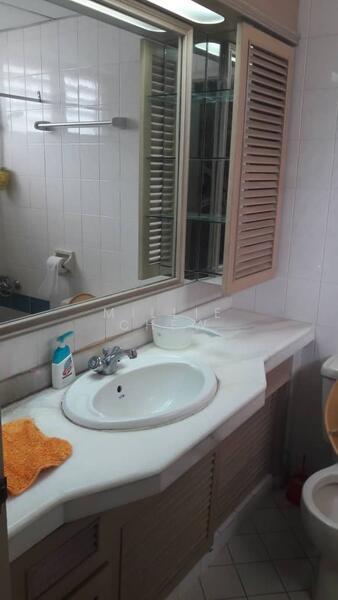 Sri York Condominium - 5