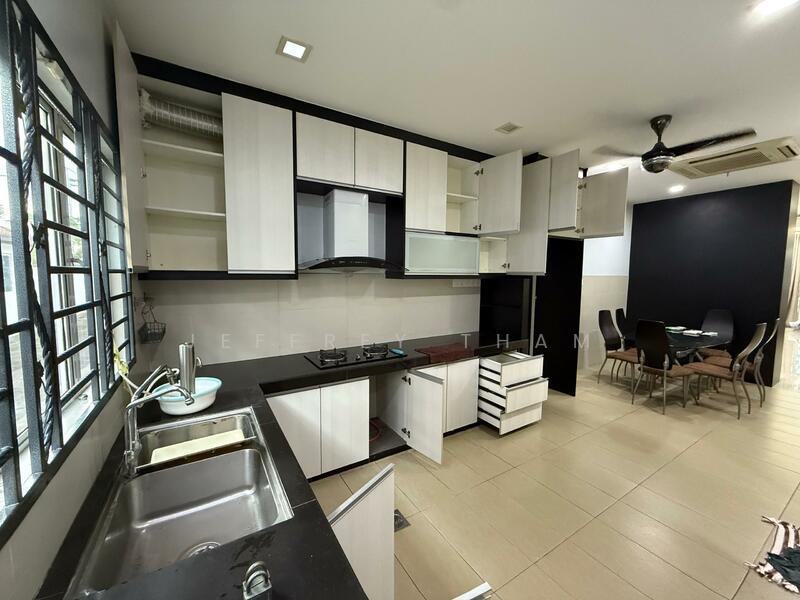Bandar Saujana Putra - 4
