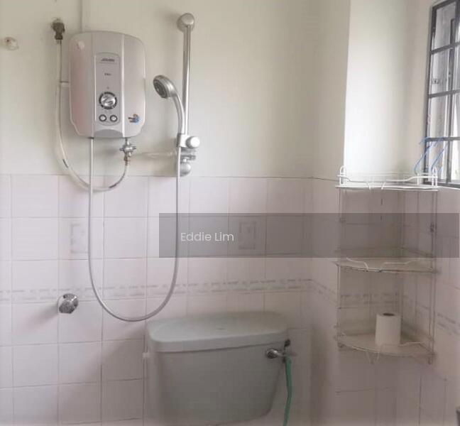 2- Storey Terraced House For Rent Jalan Merak, Bandar Puchong Jaya - 5