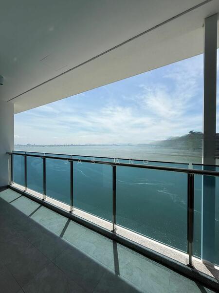 Queens Residences Q1 @ Queens Waterfront - 2