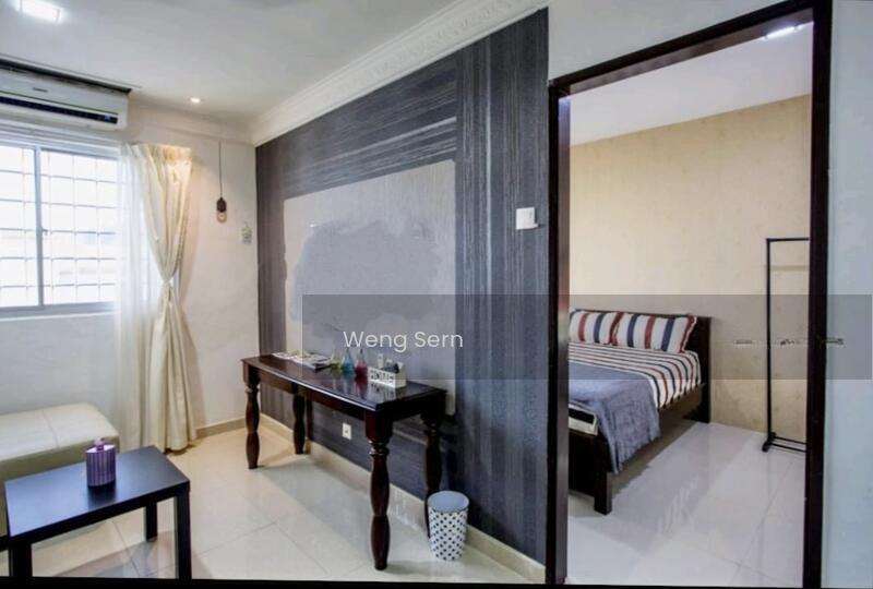 Palm & Nipah Court (Pangsapuri Nipah) - 1