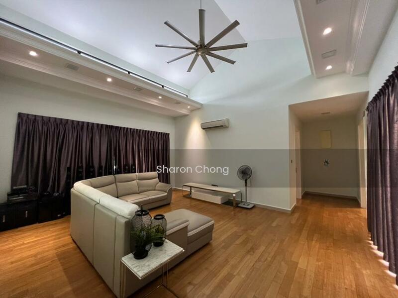 East Ledang Noble Park Bungalow with pool - 4