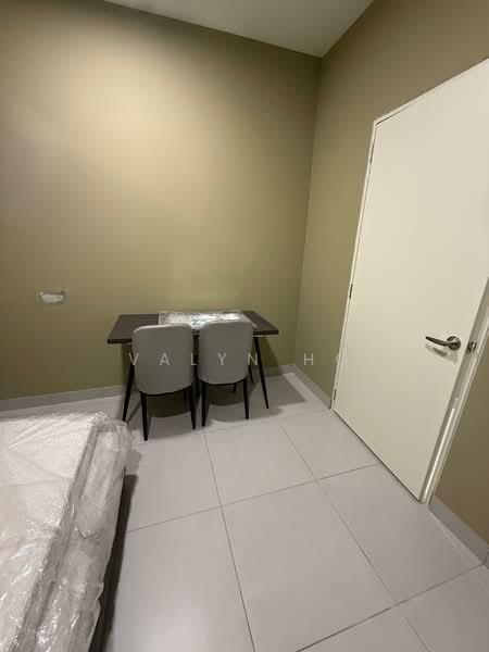Dorsett Waterfront Subang - 2