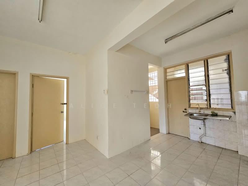 Jay Series (Greenlane Heights Block J) - 4