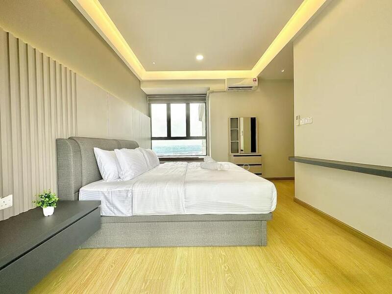 Royal Strand @ Country Garden Danga Bay - 2