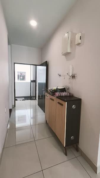 M Condominium @ Larkin - 3