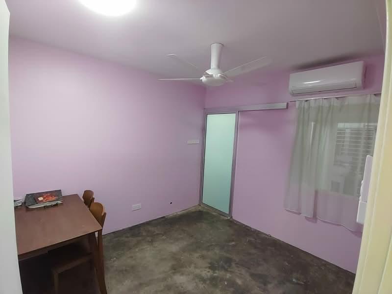 Bandar damai perdana - 3