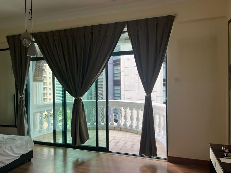 Corinthian Condominium - 5