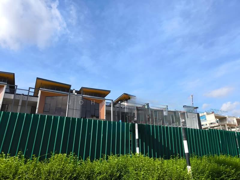Bukit Indah Prime 2 - 5
