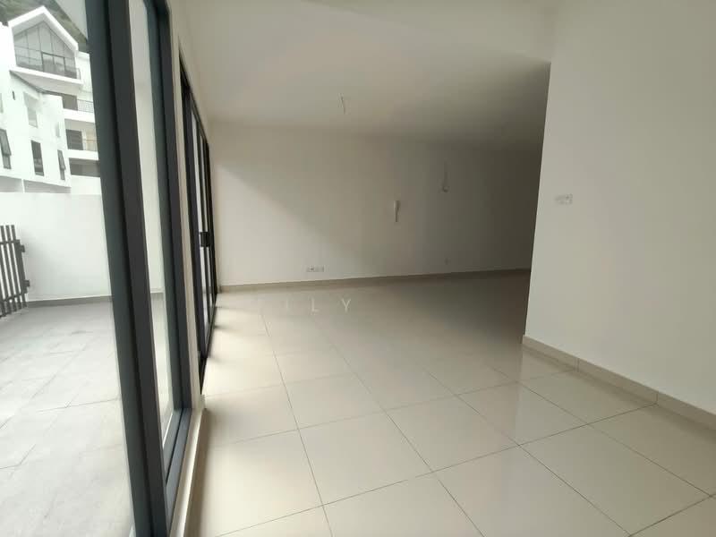 Empire Residence - 5