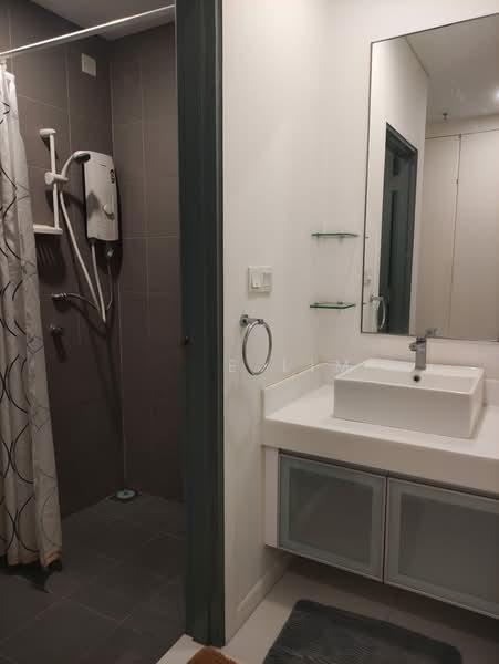 Mercu Summer Suites - 4