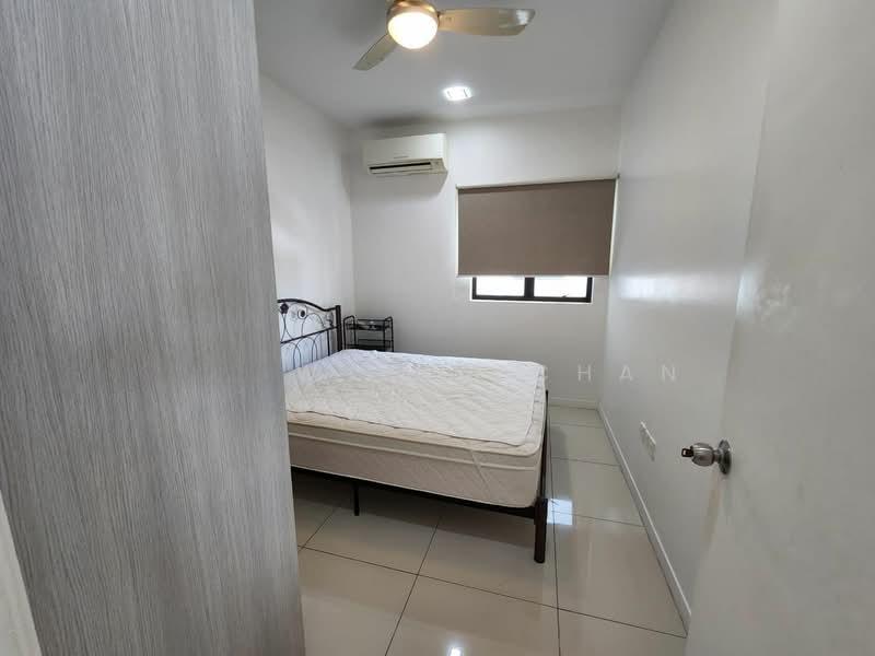 Ujana Executive Apartment - 4