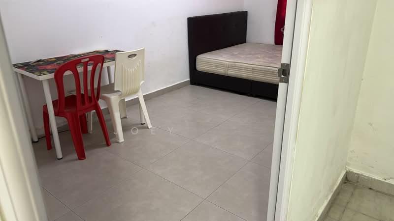 Endah Regal Condominium - 4