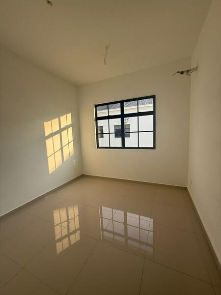 The Borough @ Eco Botanic 2 - 4