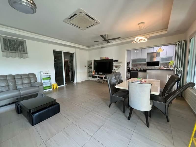 Kiara 1@Austin Height - 2