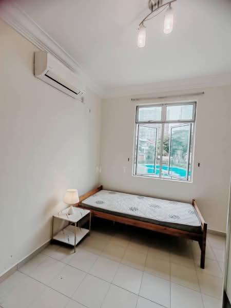 Lake View Suites - 4