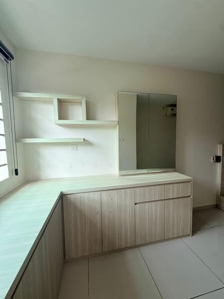 Bukit Indah - 5