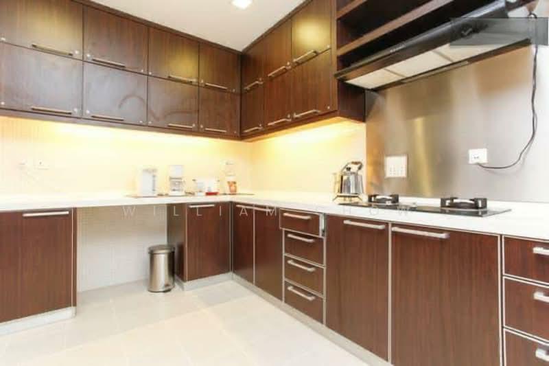 The Capsquare Residences - 4