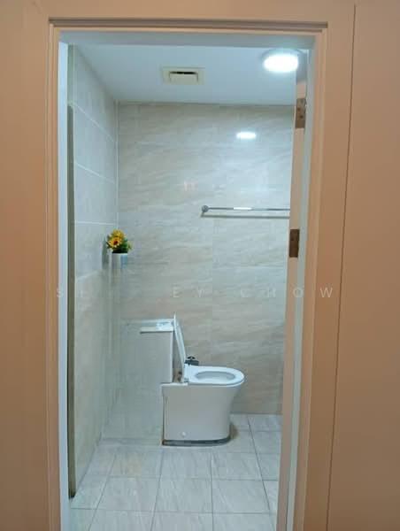 Jesselton Residences - 5