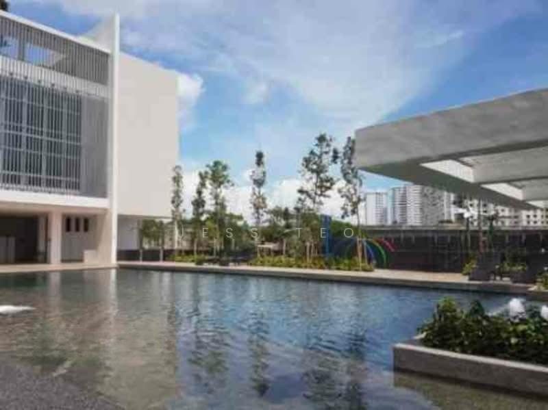 Central Park condominium - 2