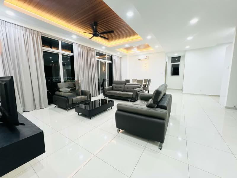 Central Park condominium - 4