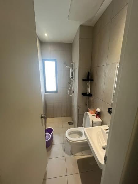 Kenwingston Avenue - 5