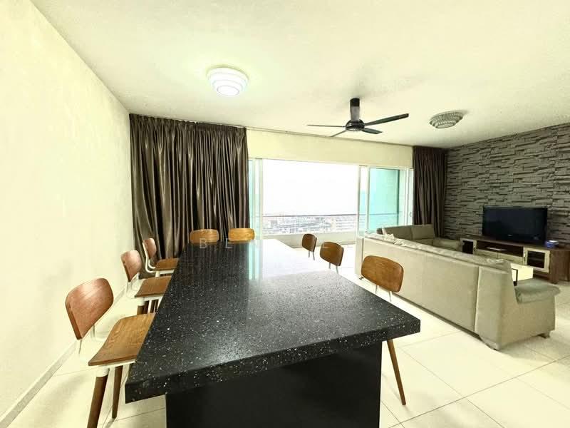 Central Park condominium - 5