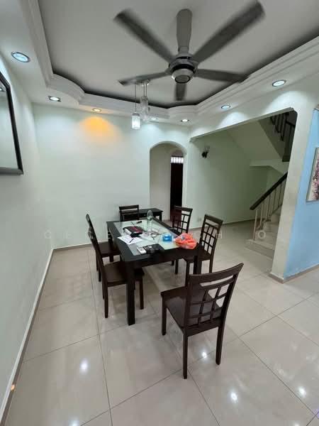 Taman Megah Ria - 2