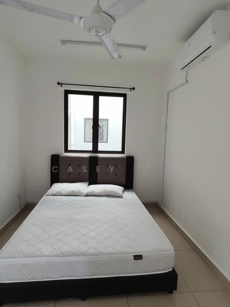 Avia Plus, Bandar Country Homes - 3