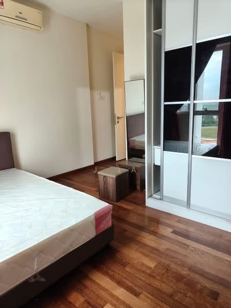 Medini Signature - 5