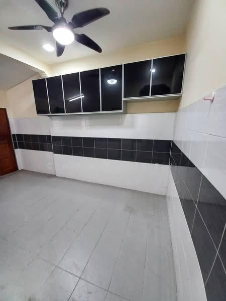 Taman Universiti - 3