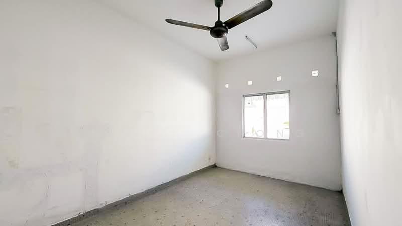 Single Storey Bungalow in Tanjung Bungah - 4