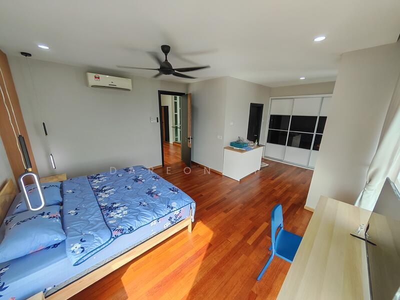 Medini Signature - 2