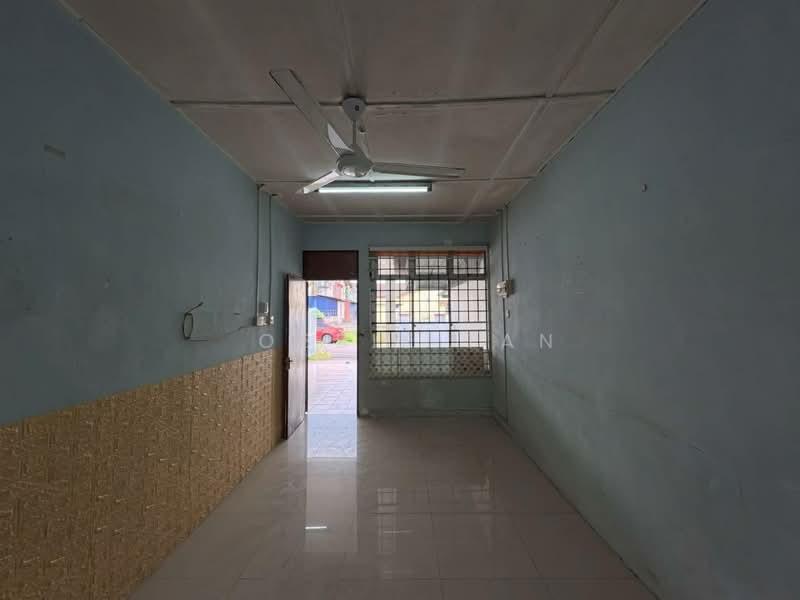 Taman Universiti - 4