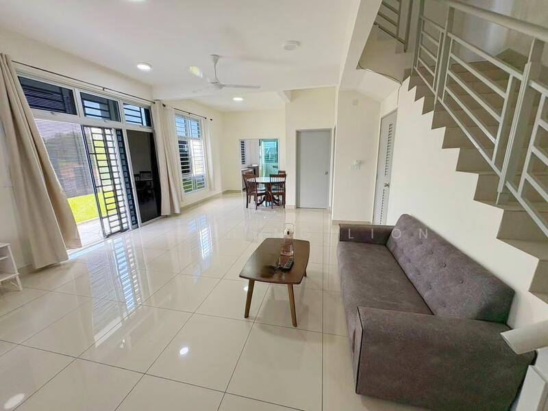 skudai skudai skudais - 2