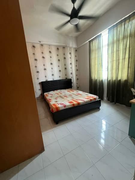 Damai Villa (28 Logan) - 4