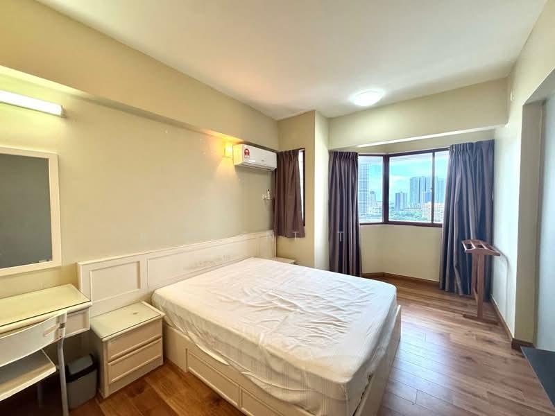 Marina Bay Condominium - 3